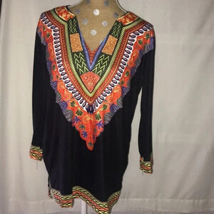 Black 3/4 Sleeve With Printed V-Neck and Trim of Blouse Size Small New No Tag